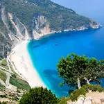 فيلة Louke