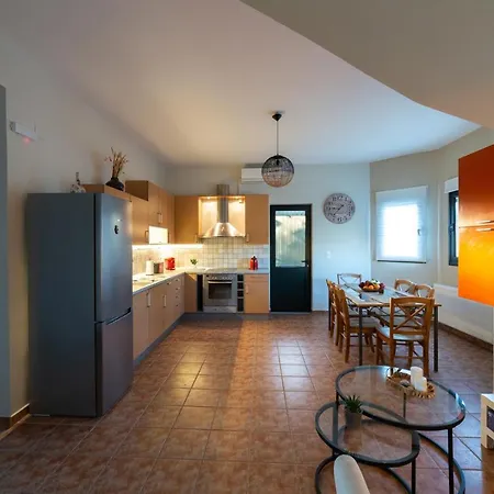 Villa Louke *